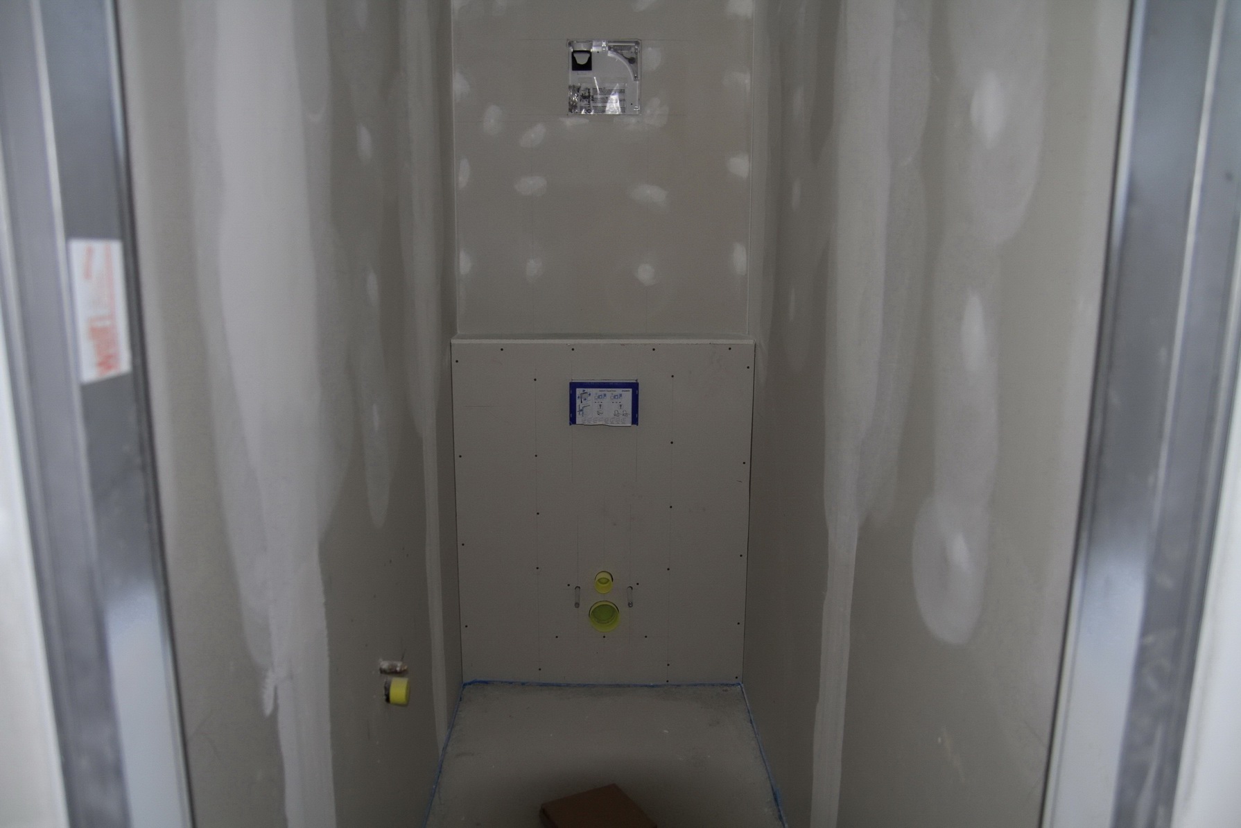 WC-001.jpg